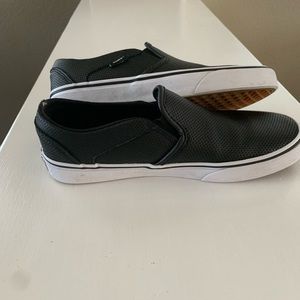Vans slip on